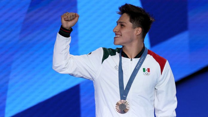 Osmar Olvera le da a México la medalla de bronce en los clavados de París 2024