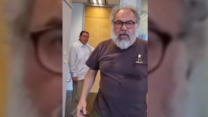 Cónsul adscrito de México en Shanghái acusó que le prepararon la grabación