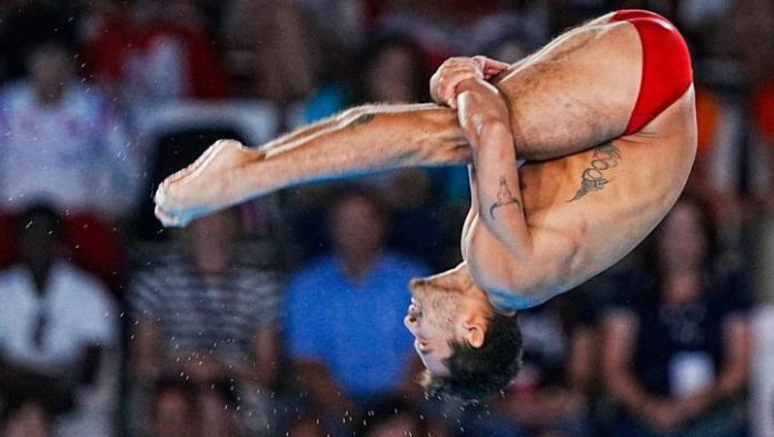 El veracruzano Kevin Berlín y Randal Willars, a semifinales en plataforma de 10 metros