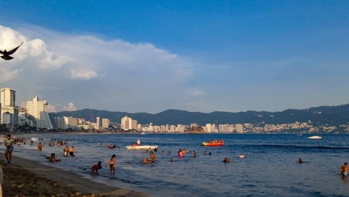 Corte avala reforma que incrementó a 12 días el periodo vacacional tras intento de declararla inconstitucional