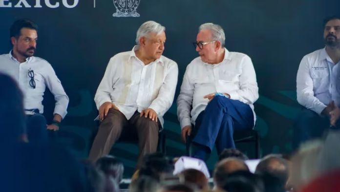 Exgobernador de Tabasco acusa a AMLO y Rocha Moya de pactar con el Cártel de Sinaloa: “Este gobierno ya apesta”