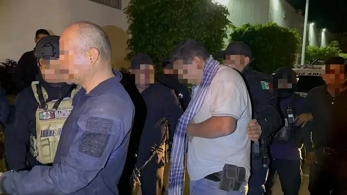 Localizan a salvo a los 7 policías comunitarios desaparecidos en Michoacán