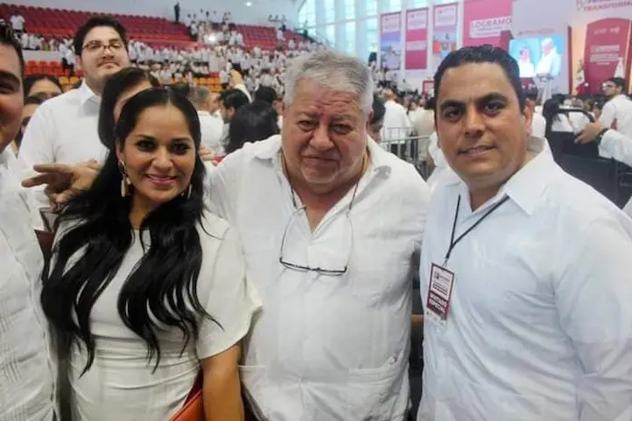 Presidenta Municipal Kristel Hernández Topete invitada especial al Sexto Informe de Gobierno Cuitláhuac García Jiménez