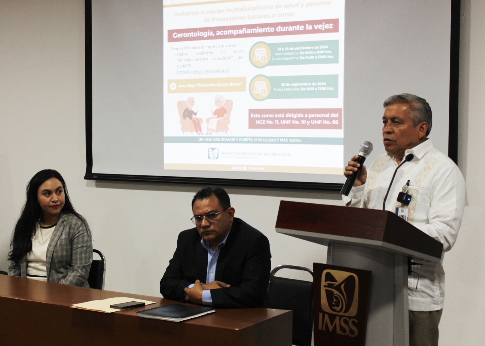 Imparte IMSS Veracruz Norte curso de Gerontología a personal médico