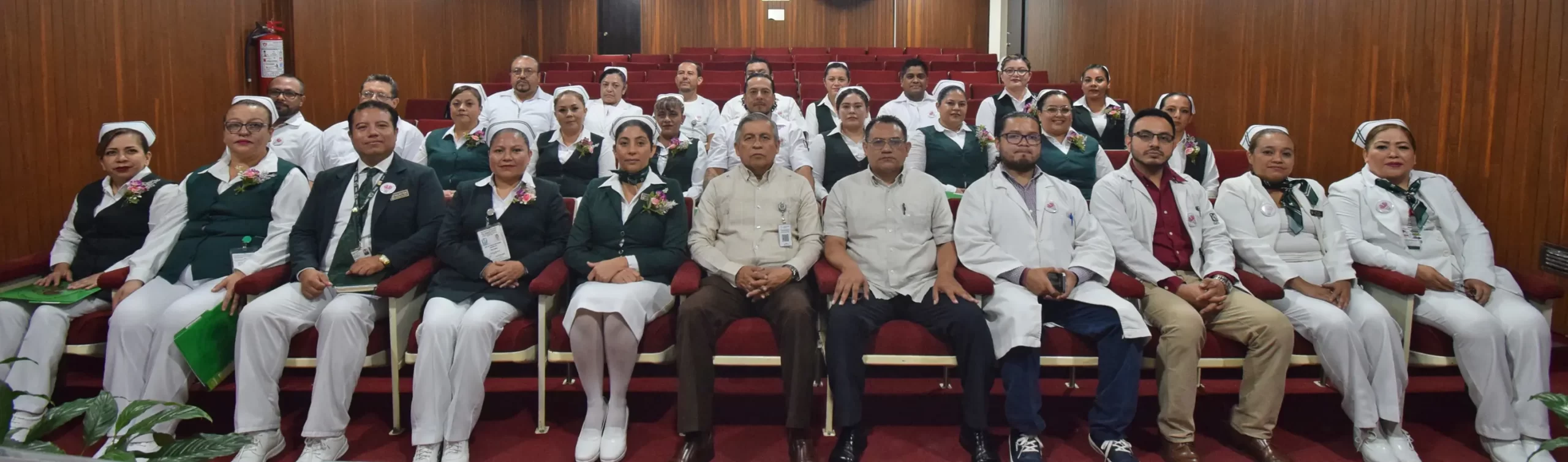 Realiza IMSS Veracruz Norte clausura del Diplomado de atención de Enfermería en Hemodiálisis