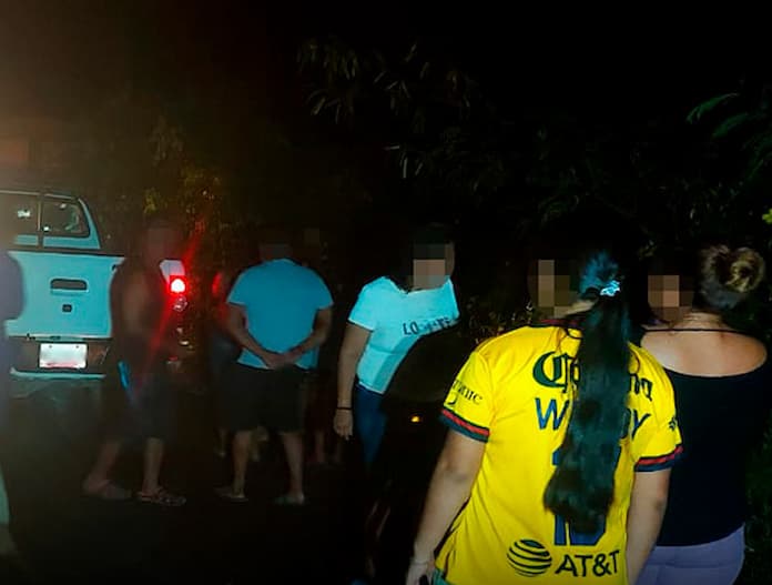 Sujeto agrede a dos personas con machete