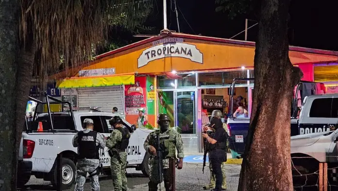 Un muertø y otro lesiønado en el malecón de Catemaco