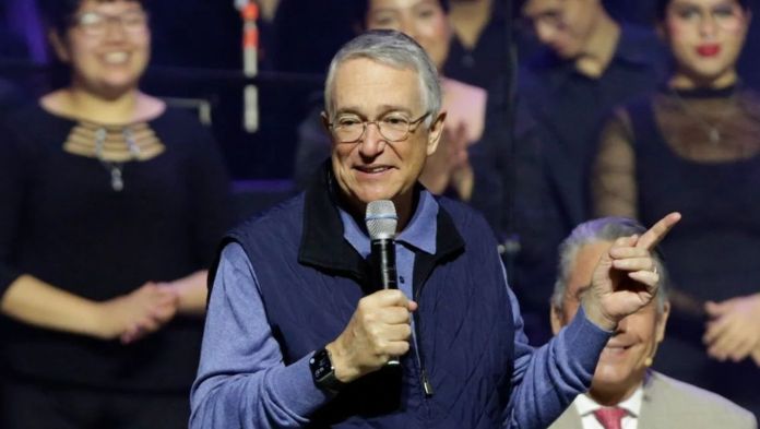 Salinas Pliego revela pacto con AMLO por adeudos fiscales y acusa de impedir la resolución de su caso a funcionarios del SAT “colocados por Andy López Beltrán”