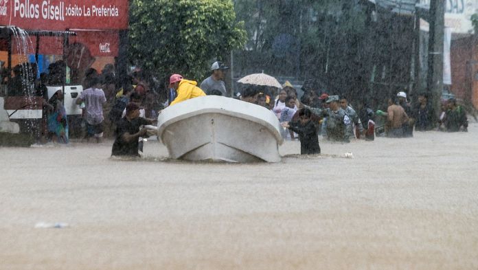Suman 13 muertos en Guerrero por huracán «John»