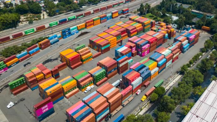 Balanza comercial en México, registra un déficit en agosto