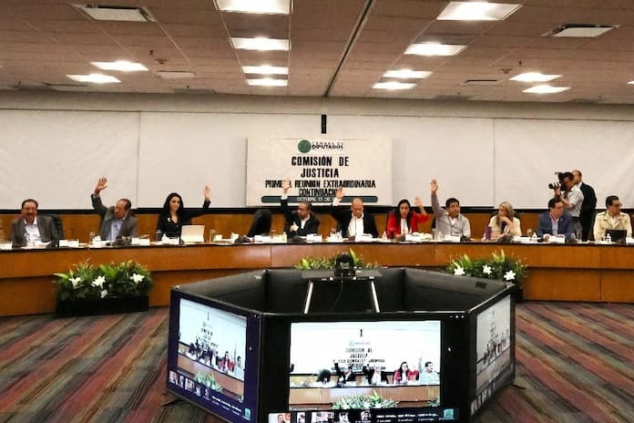 Aprueban en comisiones leyes secundarias de reforma judicial