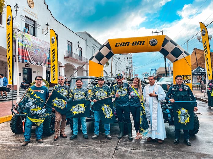 ¡Así da inicio la salida del BRUJAZO 2024 en Catemaco!