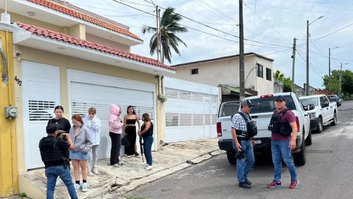 Presunta tratante de colombianas dio servicio en Segob Veracruz