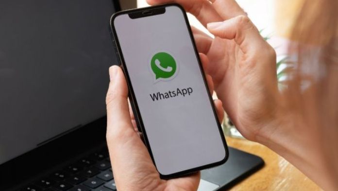 Alertan por estafas laborales por WhatsApp