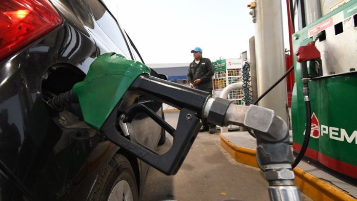 Hacienda devuelve subsidio a la gasolina Magna