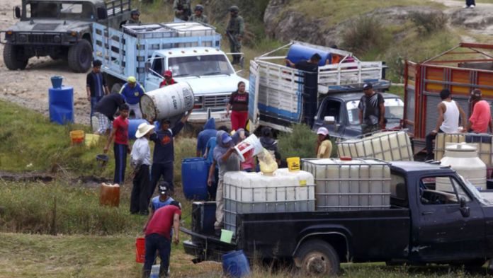 Pemex detecta más de 4 mil tomas ilegales de combustible