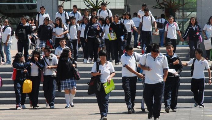 Maestros que suspendan clases sin permiso previo podrían ser sancionados: SEV