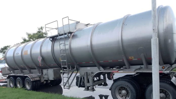 Semar evita sustracción de 46 mil litros de hidrocarburo en la Terminal Marítima de Dos Bocas