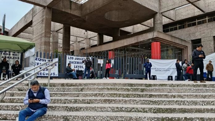 INE tendrá que decidir y justificar si suspende o no elección en PJF: contramañanera