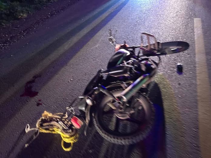 Accidente carretero deja tres personas lesionadas en Ángel R. Cabada