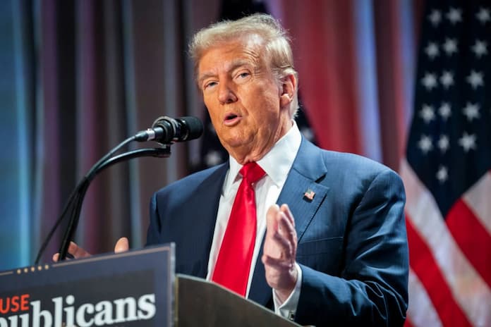 Trump promete un arancel de 25% a productos de México y Canadá