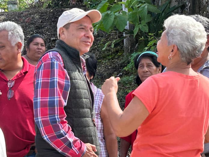 Atención ciudadana a vecinos de Catemaco
