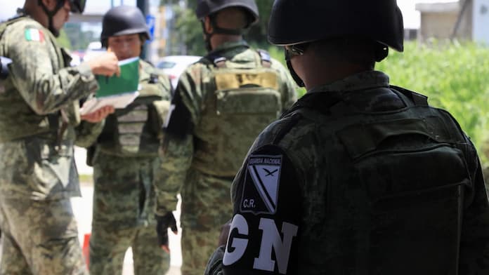 4taque @rmadø en Tecate deja dos migrantes muertøs; separan del cargo a elementos de la GN