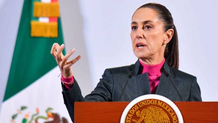 Presidenta de México pide a candidatos a alcaldías no buscar comprar el voto