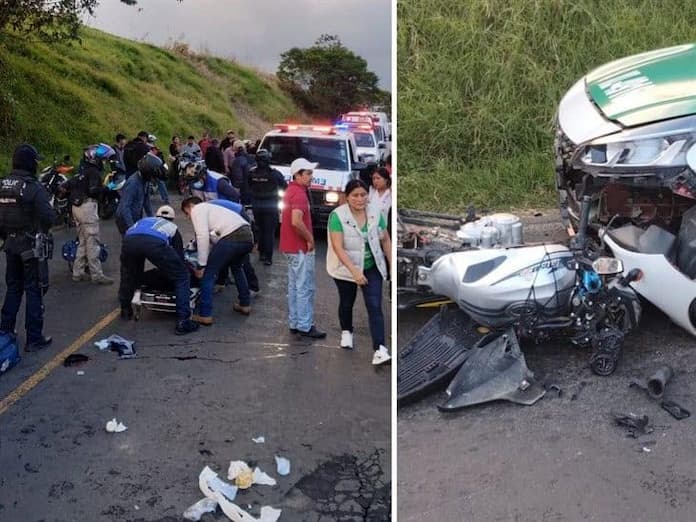 Dos dolescentes her1dos de gr@vedad al chocar en moto contra un taxi, en Tlalnelhuayocan