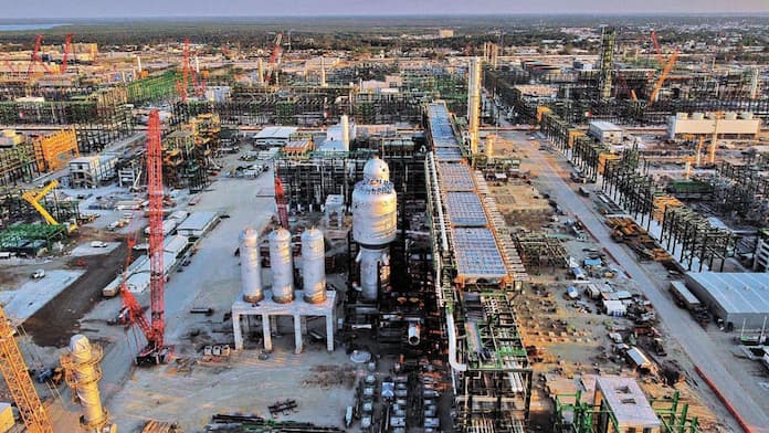 Pemex tuvo en octubre su menor producción de crudo en 14 años; Dos Bocas no procesó petróleo