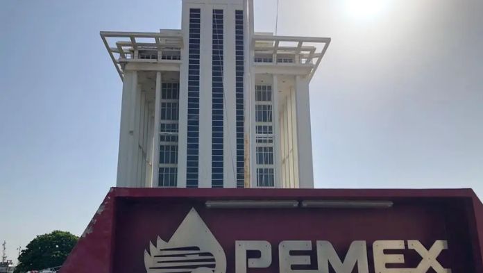 Sheinbaum llevará a cabo una evaluación del estado de la Torre Pemex en Veracruz