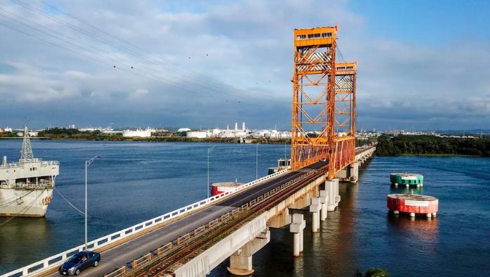 Gobierno Federación entrega el puente Coatzacoalcos I al Gobierno de Veracruz