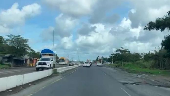 Gobernadora Rocío Nahle gira instrucciones para atender de manera urgente carretera