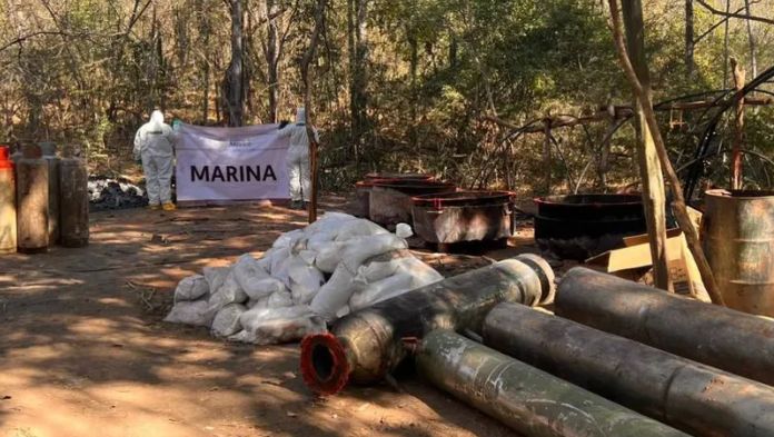 Semar desmantela narcolaboratorio de ‘Los Mayitos’ en Culiacán; destruyen una tonelada de producto