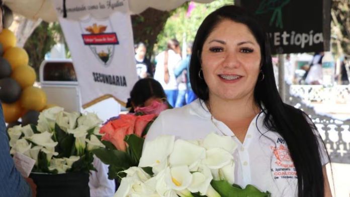 Alcaldesa de Coalcomán niega agradecimiento a “El Mencho” por juguetes regalados