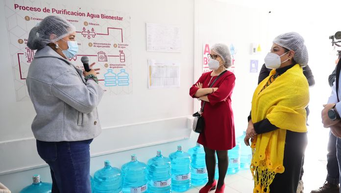 ¿Qué es Agua Bienestar y en qué zonas de CDMX repartirá líquido?