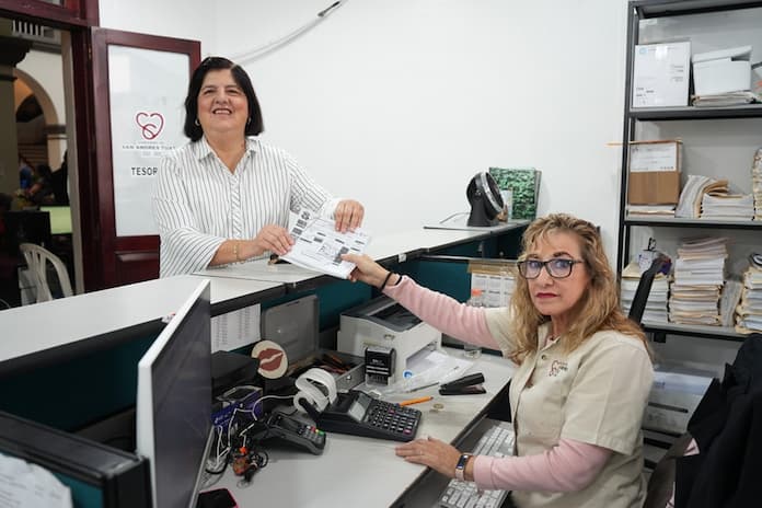 Alcaldesa realiza su pago de impuesto predial e invita a la ciudadanía a contribuir puntualmente