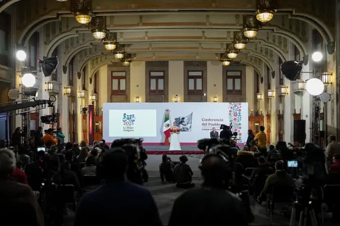Sheinbaum va contra nepotismo político; critica casos en Veracruz