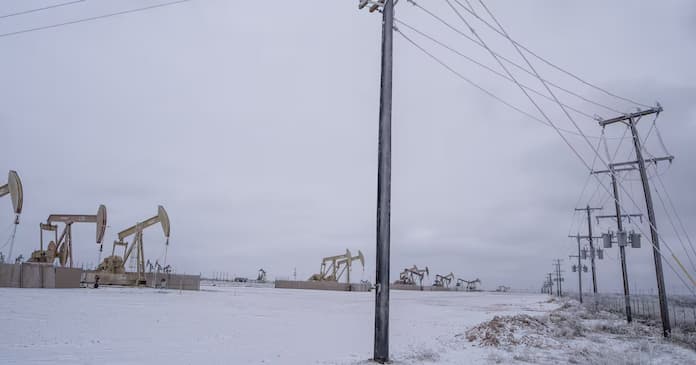 Goldman ‘se la aplica’ a México: La CFE deberá pagarle 400 mdd por una transacción de gas