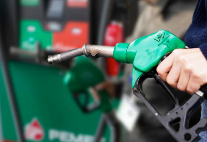 Hacienda aumenta los estímulos fiscales a la gasolina verde y al diésel; la roja se mantiene sin cambios