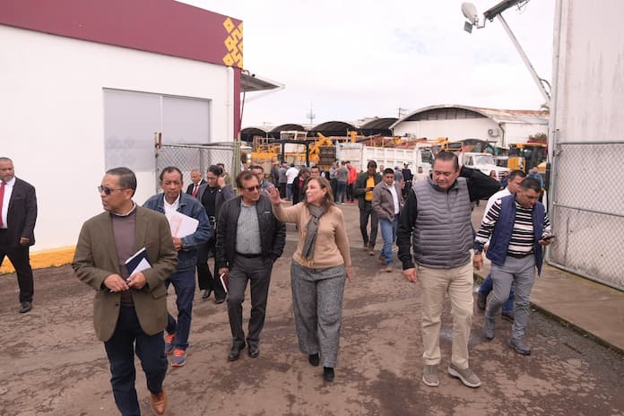 Rocío Nahle y SIOP afinan plan de infraestructura para fortalecer la conectividad