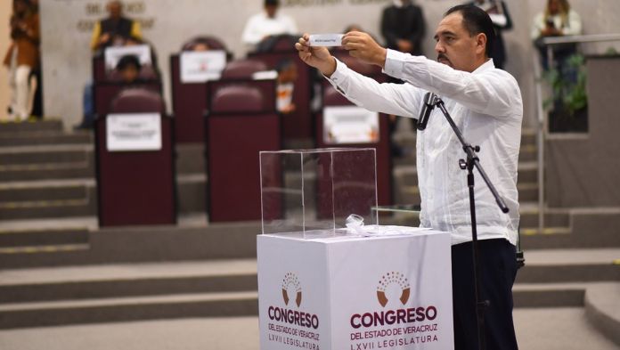 Congreso de Veracruz aprobó procedimiento de insaculación para elección del Poder Judicial