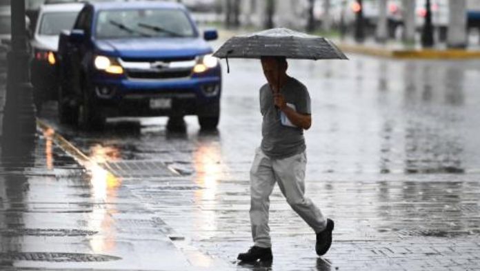 Prevén nublados y probabilidad de lluvias este viernes en Veracruz
