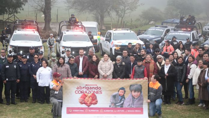 Arranca Gobierno del Estado Caravana Abrigando Corazones