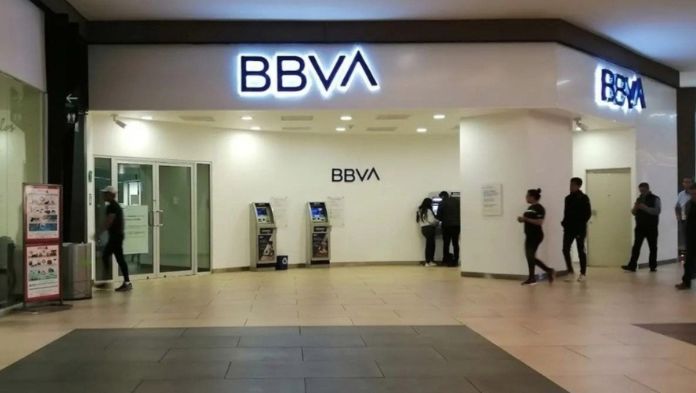 Confirman fecha del segundo cierre masivo de bancos del 2025 en México, este es el motivo