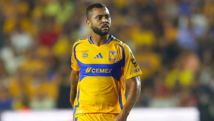 Rafael Carioca no continuará en Tigres para el Clausura 2025