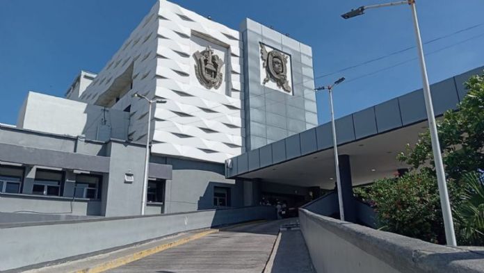 Hospital regional de Veracruz denuncia robo de medicinas y equipo médico