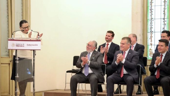 Elevar a 50 mil los empleos para paisanos, el compromiso de 70 empresas