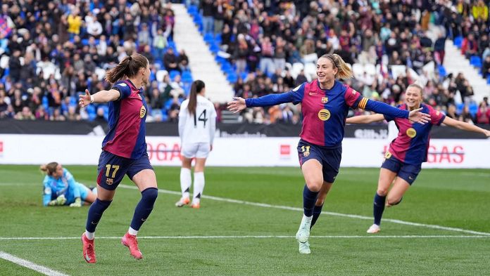El Barcelona golea al Real Madrid y gana la Supercopa de España femenina