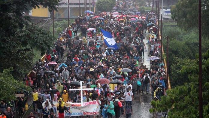 Nueva caravana migrante sale de Chiapas rumbo a frontera con Estados Unidos